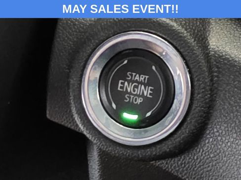 Used 2022 Chevrolet TrailBlazer LT FWD image 17
