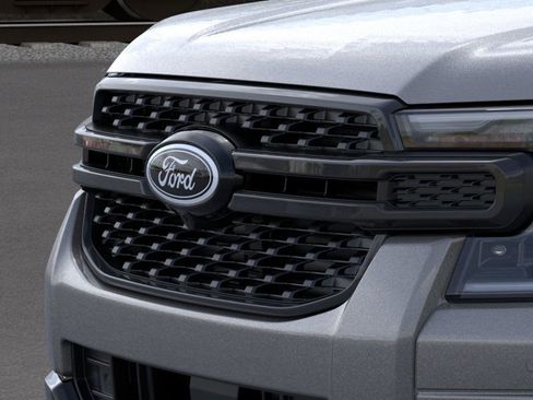 New 2025 Ford Ranger Lariat w/ FX4 Off-Road Package image 17