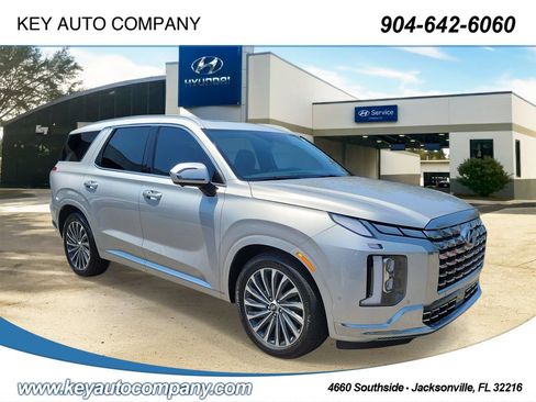 Used 2024 Hyundai Palisade Calligraphy FWD image 1