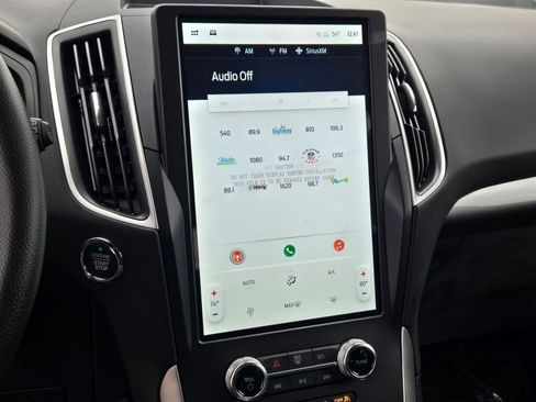 Used 2024 Ford Edge SE image 24