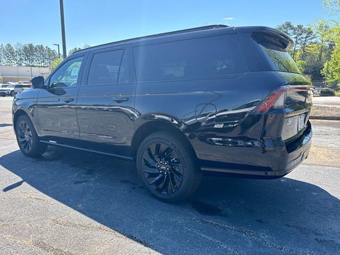 New 2026 Lincoln Navigator L Reserve w/ Jet Appearance Package AWD/4WD image 7