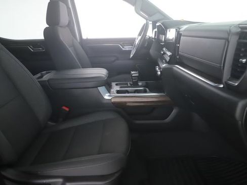 Used 2024 GMC Sierra 1500 Elevation w/ X31 Off-Road Package AWD/4WD image 29