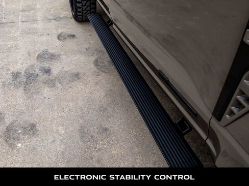 Used 2026 Ford F250 Platinum w/ Platinum Plus Package image 14