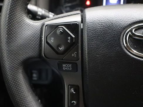 Used 2023 Toyota Tacoma TRD Sport image 23