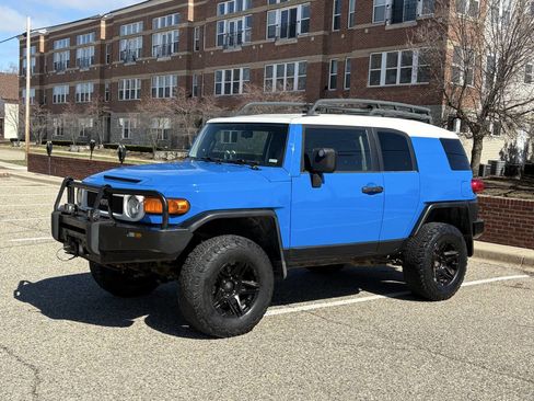 Used 2007 Toyota FJ Cruiser 4WD image 16