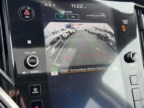 Used 2025 Subaru Outback Limited image 23