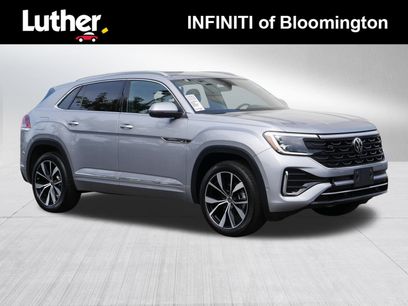 Used 2025 Volkswagen Atlas Cross Sport SEL Premium R-Line