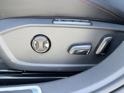New 2026 Volkswagen Jetta GLI Autobahn FWD image 21