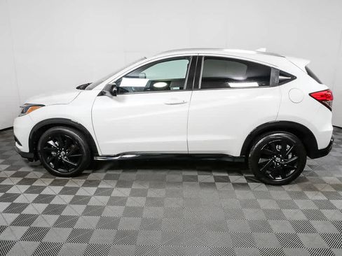Used 2021 Honda HR-V Sport image 28