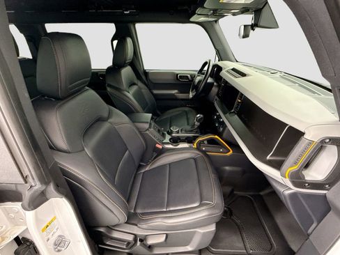 Used 2023 Ford Bronco Badlands AWD/4WD image 19