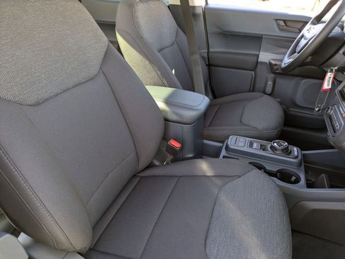 New 2025 Ford Maverick XL w/ Equipment Group 102A image 40