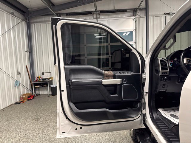 Used 2019 Ford F250 Lariat w/ Chrome Package AWD/4WD image 7