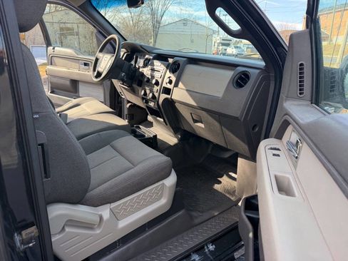Used 2010 Ford F150 STX image 8