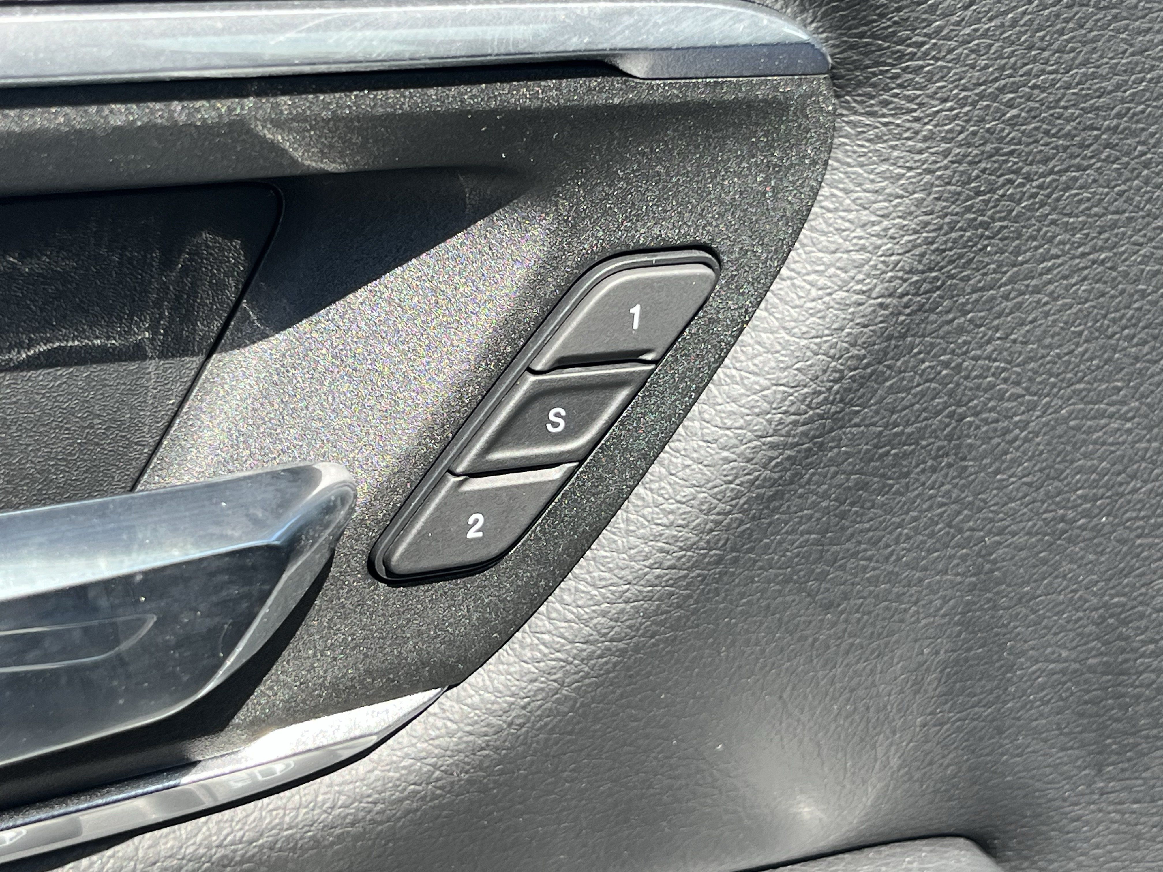 Used 2021 RAM 1500 Laramie w/ Sport Appearance Package AWD/4WD image 24