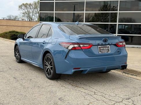 Used 2024 Toyota Camry SE FWD image 5