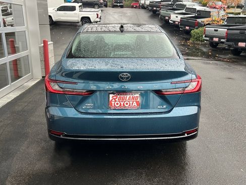 New 2026 Toyota Camry XLE image 9