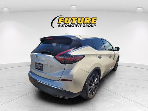 Used 2021 Nissan Murano SL w/ SL Moonroof Package image 3