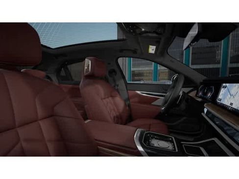 New 2026 BMW 760i xDrive AWD/4WD image 9