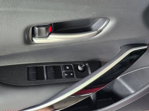 Used 2024 Toyota Corolla XSE FWD image 23