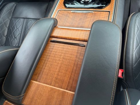 Used 2024 Jeep Grand Wagoneer Series III w/ Rear Seat Video Group 1 image 28