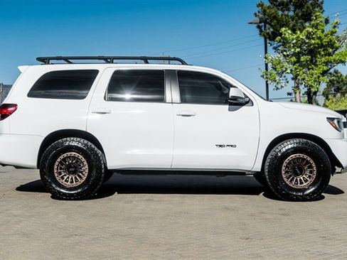 Used 2021 Toyota Sequoia TRD Pro AWD/4WD image 6