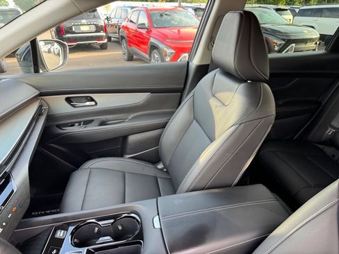 Used 2025 Nissan Murano SL AWD/4WD image 10