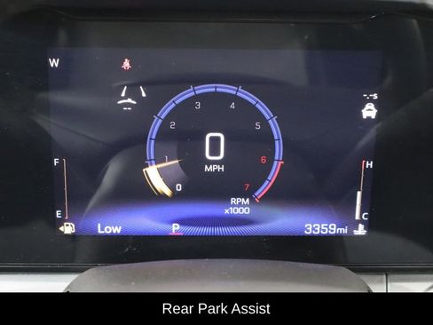 Used 2025 Chevrolet Trax LT w/ Driver Confidence Package FWD image 11