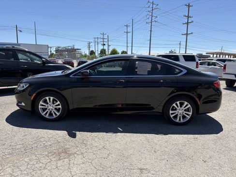 Used 2016 Chrysler 200 Limited w/ Anniversary Edition FWD image 3