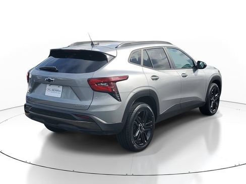 Certified 2025 Chevrolet Trax ACTIV w/ Driver Confidence Package FWD image 4