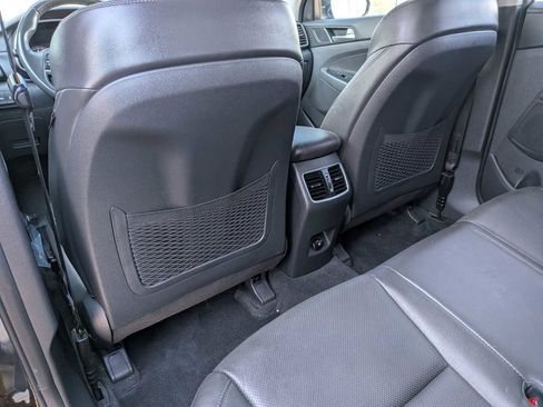 Used 2021 Hyundai Tucson Limited FWD image 26