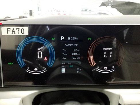 New 2026 Hyundai Tucson Blue SE image 12