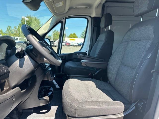Used 2023 RAM ProMaster 3500 FWD image 9