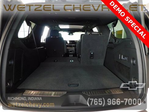 New 2025 Chevrolet Suburban Premier w/ Sun And Tow Package image 26