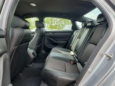 Used 2019 Honda Accord Sport image 10