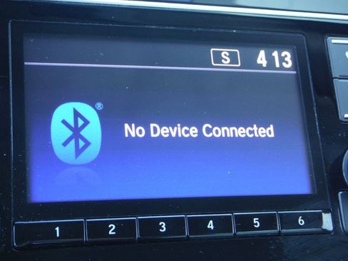 Used 2018 Honda CR-V LX image 22