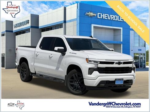 Used 2025 Chevrolet Silverado 1500 RST w/ Convenience Package II RWD image 1