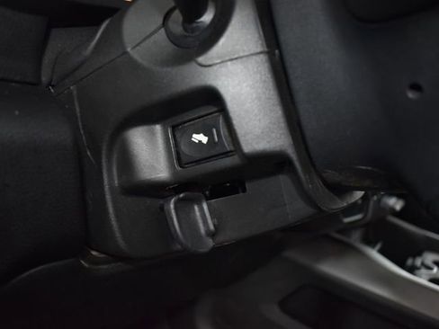 Used 2022 RAM 2500 Big Horn w/ Level 1 Equipment Group image 17