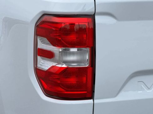 New 2026 Ford Maverick XL AWD/4WD image 32