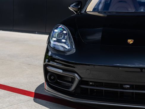 Certified 2023 Porsche Panamera 4 Platinum Edition AWD/4WD image 20
