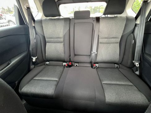 Used 2025 Nissan Rogue SV AWD/4WD image 40