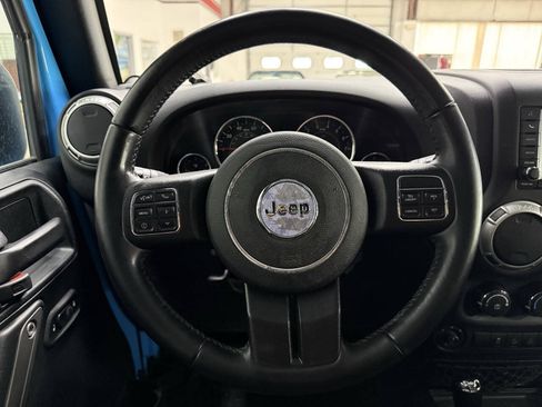 Used 2018 Jeep Wrangler Unlimited Sport S AWD/4WD image 21