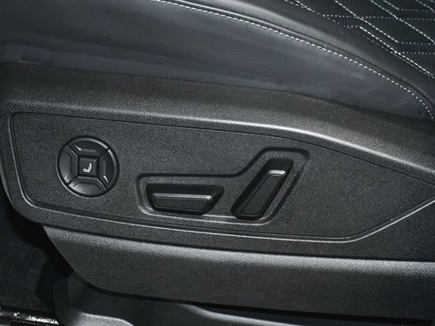 Used 2025 Audi SQ5 Premium Plus w/ Premium Plus Package AWD/4WD image 55