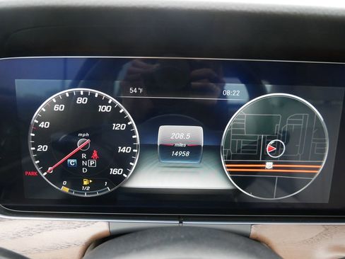 Used 2020 Mercedes-Benz E 450 4MATIC Sedan image 29