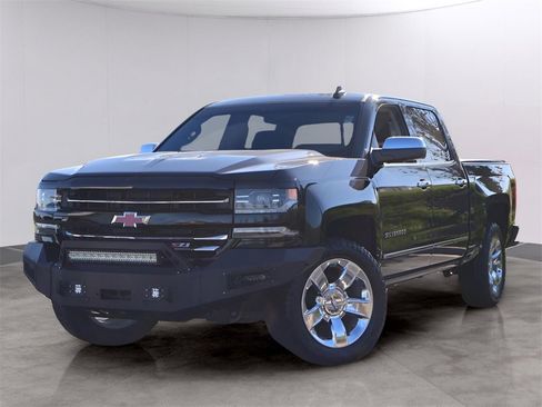 Used 2017 Chevrolet Silverado 1500 LTZ Z71 w/ LTZ Plus Package image 1