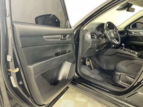 Used 2020 MAZDA CX-5 Sport FWD image 17