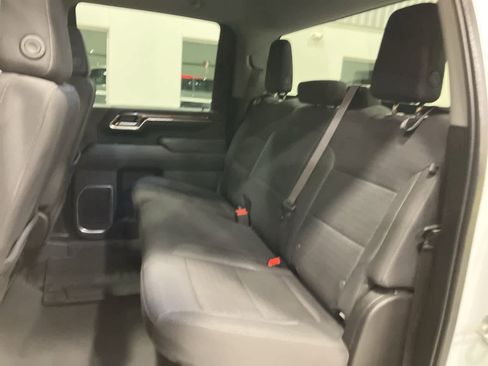 Used 2024 Chevrolet Silverado 2500 LT image 26