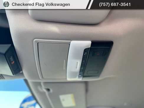 Used 2024 Nissan Rogue SV FWD image 19