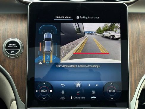 Used 2026 Mercedes-Benz GLC 300 GLC 300 image 33