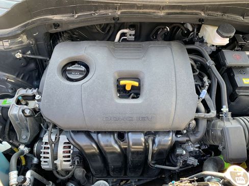 Used 2025 Kia Soul LX w/ LX Technology Package image 30