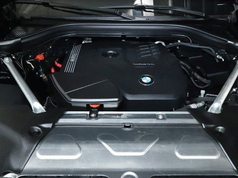 Used 2025 BMW X4 xDrive30i AWD/4WD image 39